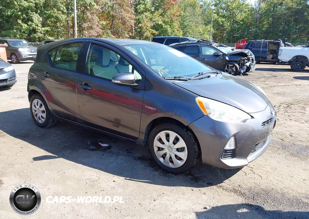 2013 Toyota Prius C One