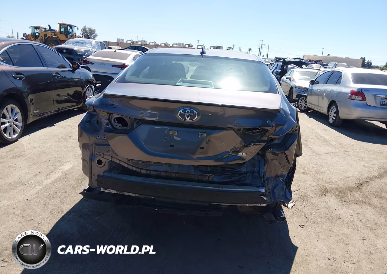 2022 Toyota Camry Se VIN:4T1G11AK4NU655792 - 17