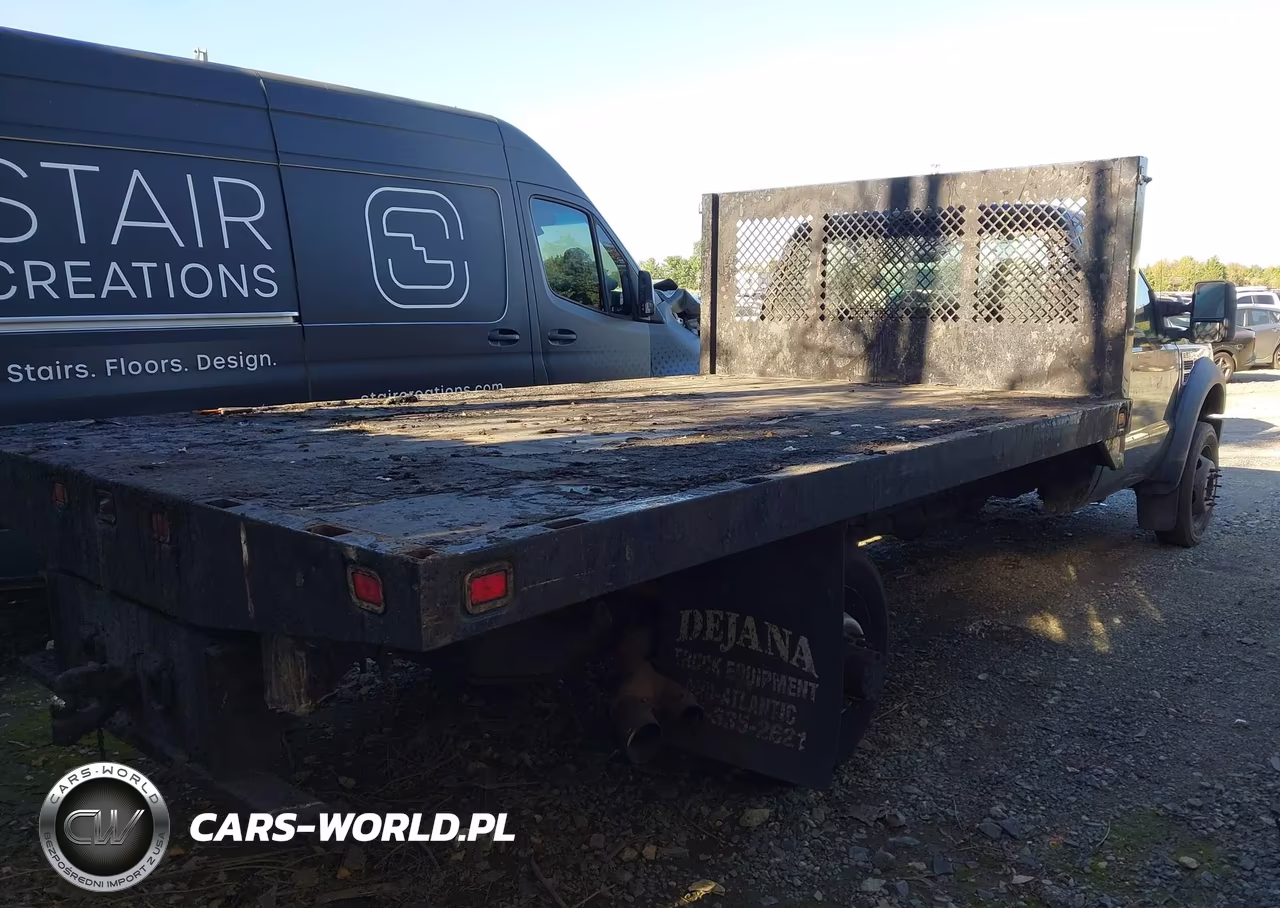 2009 Ford F-550 Chassis Xl-Xlt VIN:1FDAF56R79EA43249 - 4