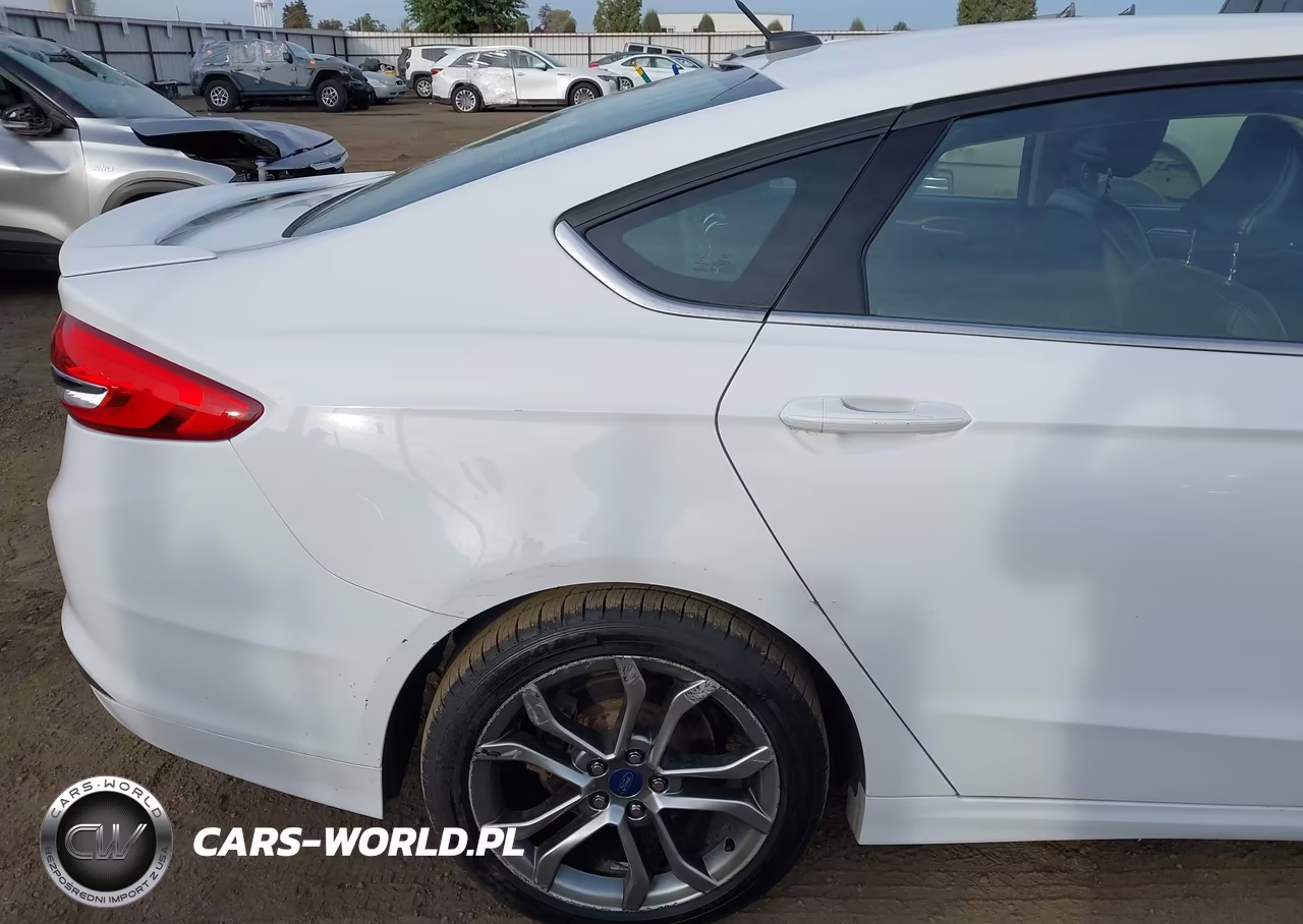 2017 Ford Fusion Hybrid Se VIN:3FA6P0LU6HR165475 - 19