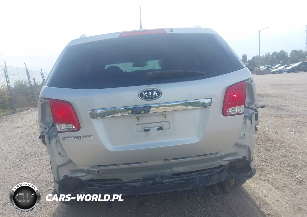 2013 Kia Sorento Lx V6 VIN:5XYKTDA27DG402573 - 6
