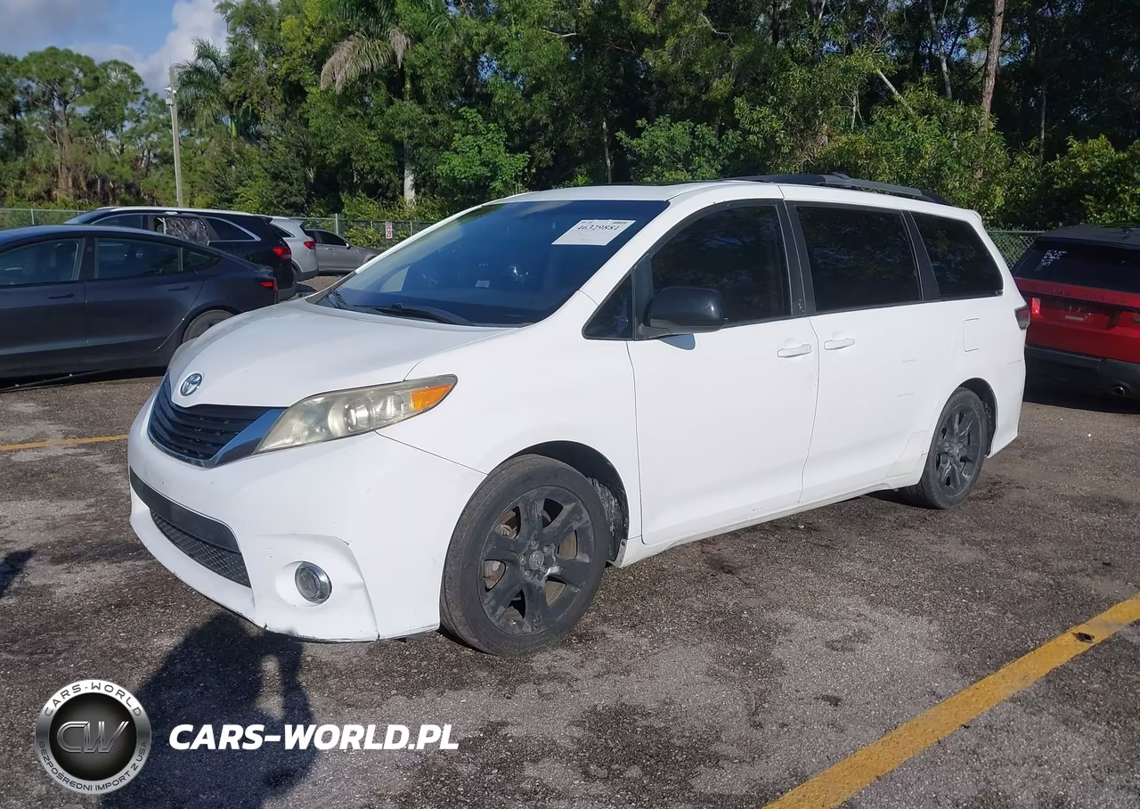 2011 Toyota Sienna Se VIN:5TDXK3DC3BS153616 - 2