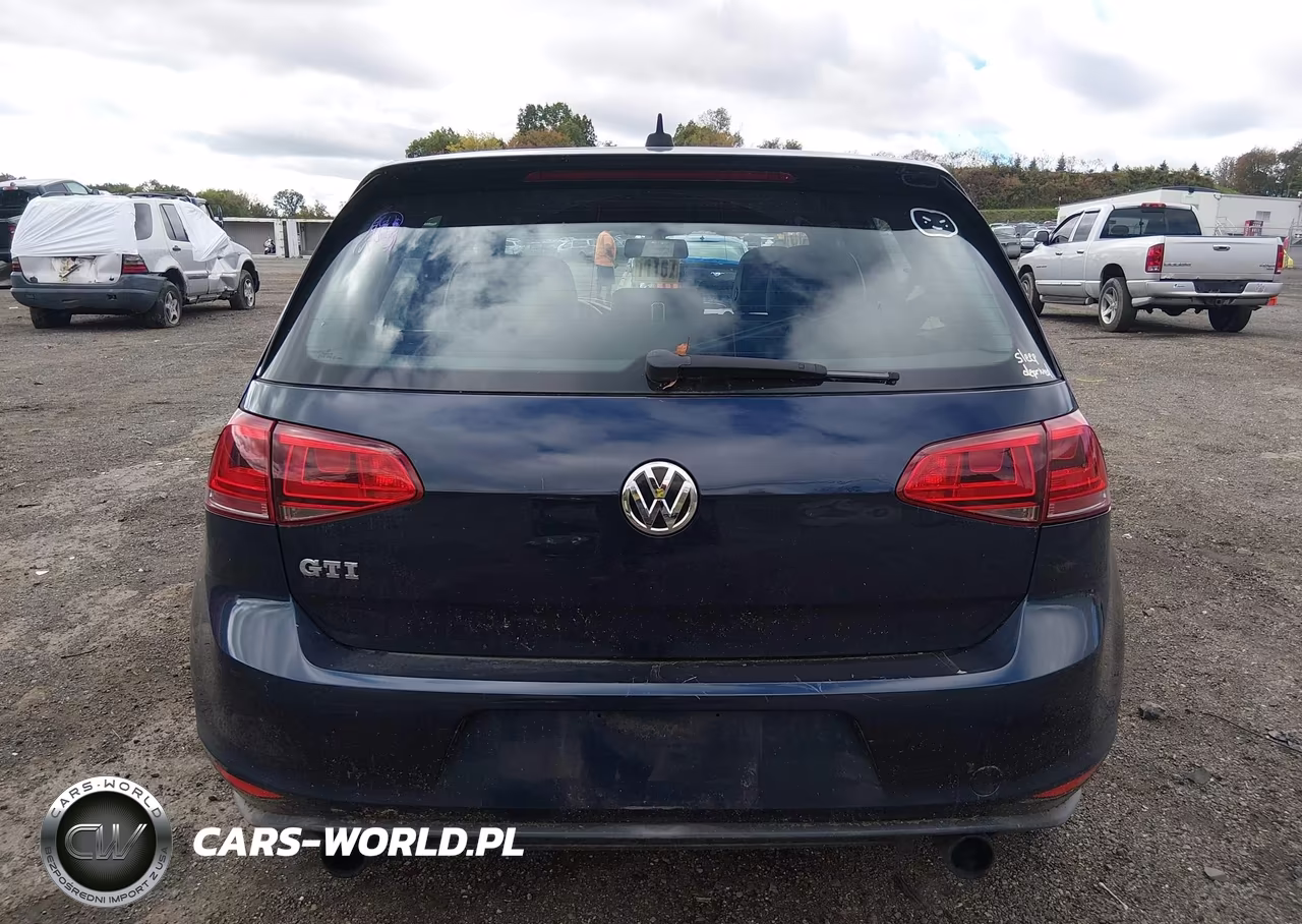 2015 Volkswagen Golf Gti 2.0T Se 4-Door VIN:3VW5T7AU3FM010418 - 17