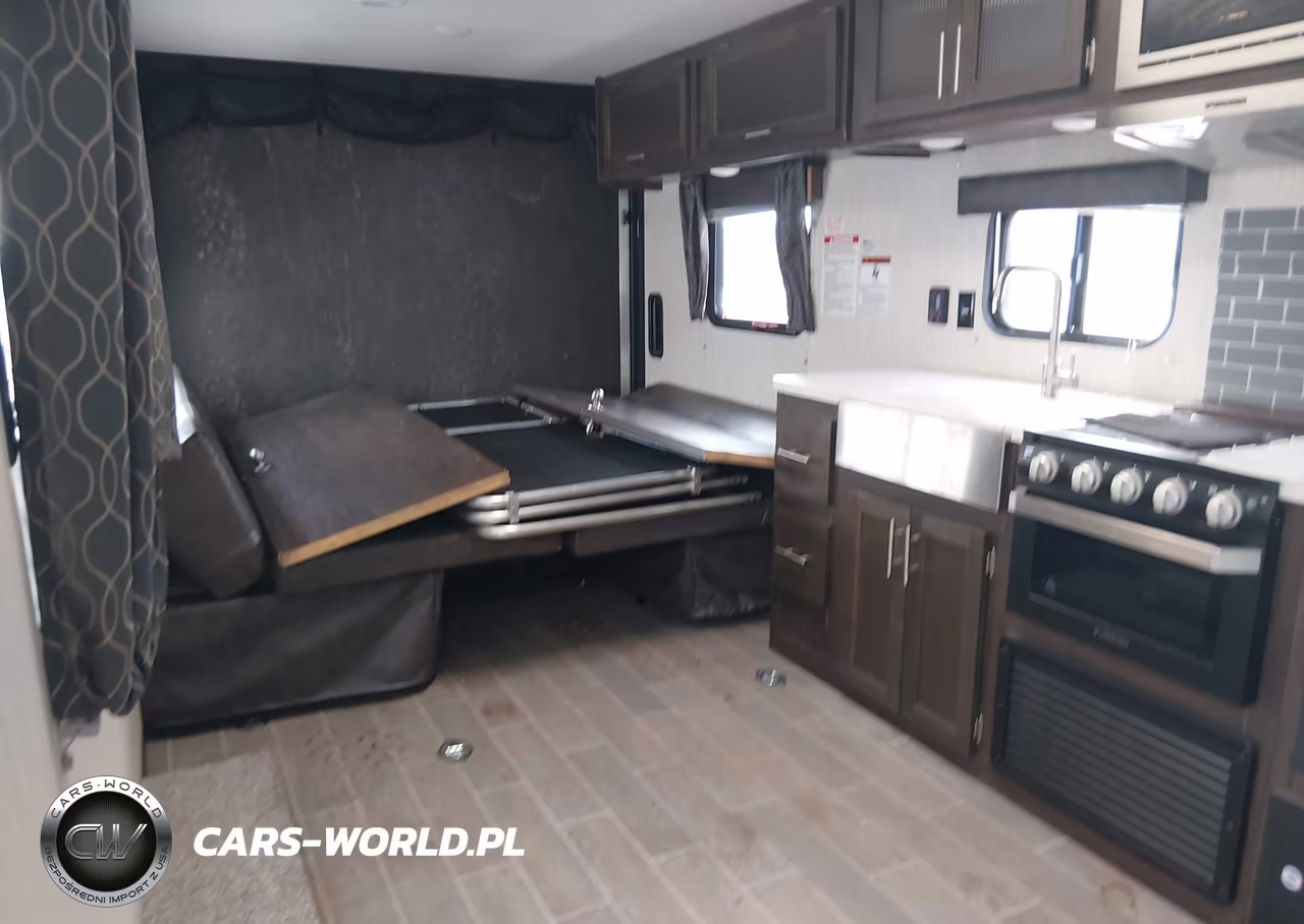 2020 Cherokee Graywolf VIN:4X4TCKA29LK062855 - 5