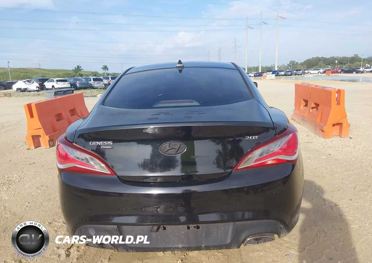 2013 Hyundai Genesis 2.0T Premium VIN:KMHHT6KDXDU105314 - 16