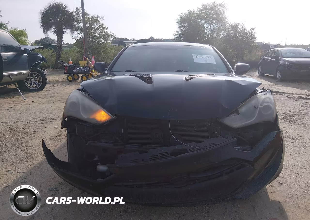 2013 Hyundai Genesis 2.0T Premium VIN:KMHHT6KDXDU105314 - 6