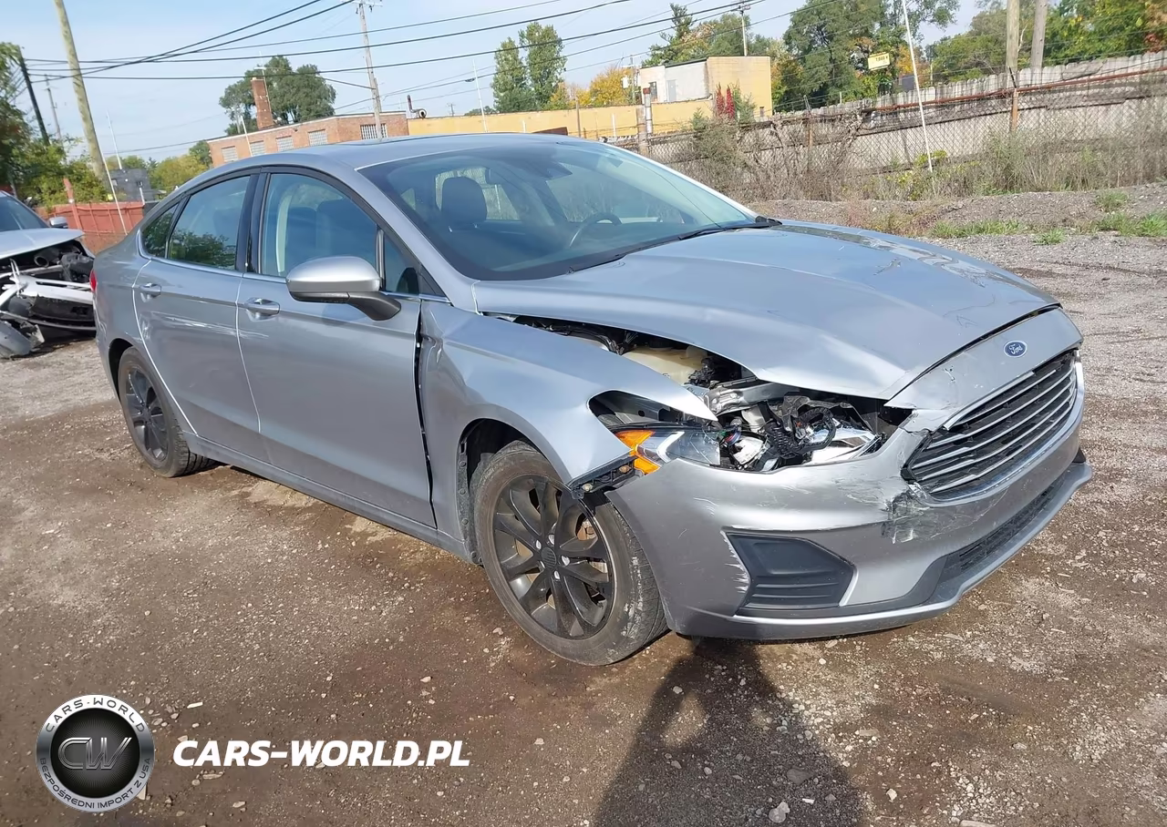 2020 Ford Fusion Se