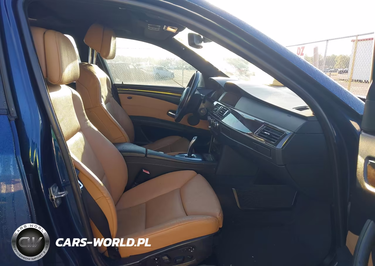 2010 BMW 528I VIN:WBANU5C50AC366052 - 5