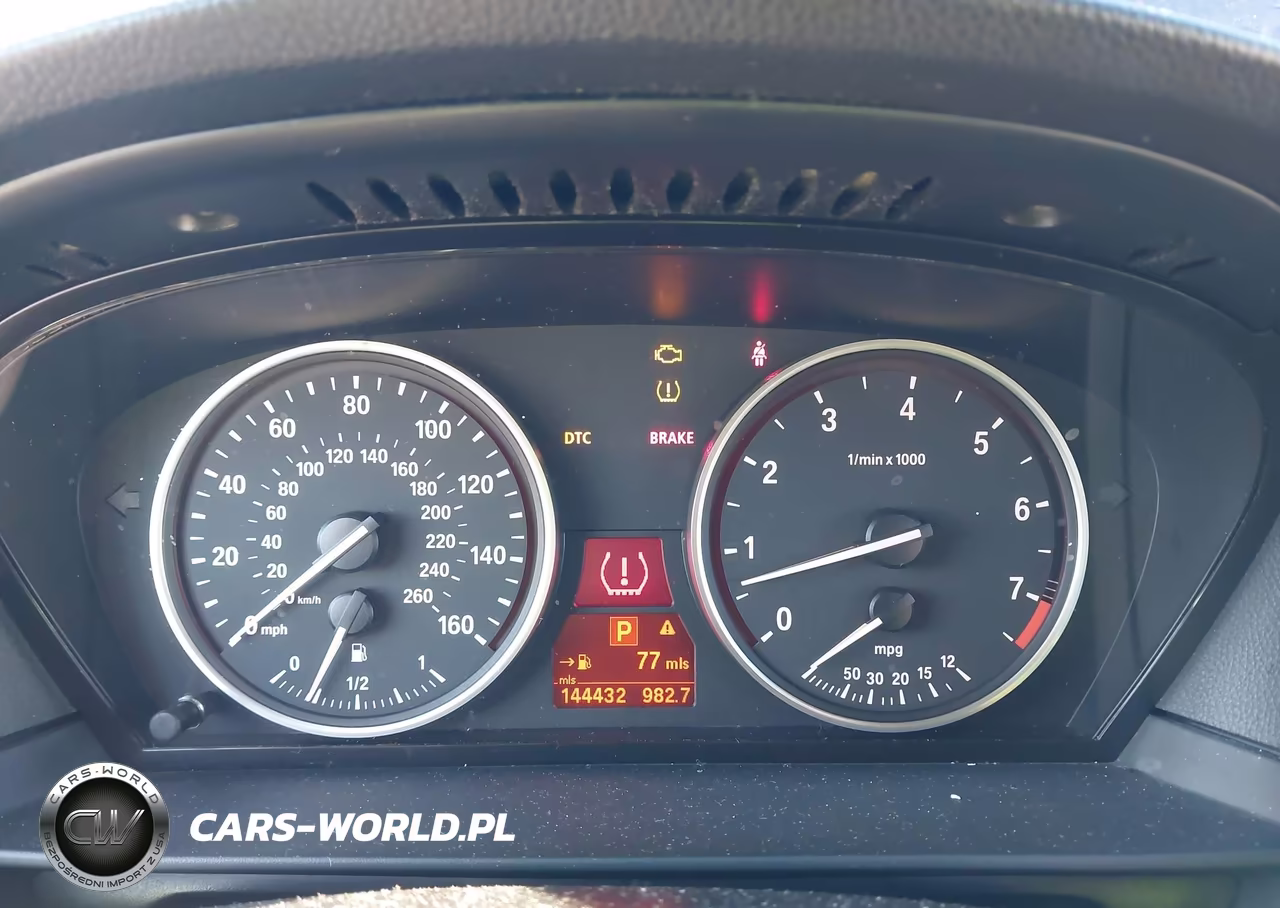 2010 BMW 528I VIN:WBANU5C50AC366052 - 7