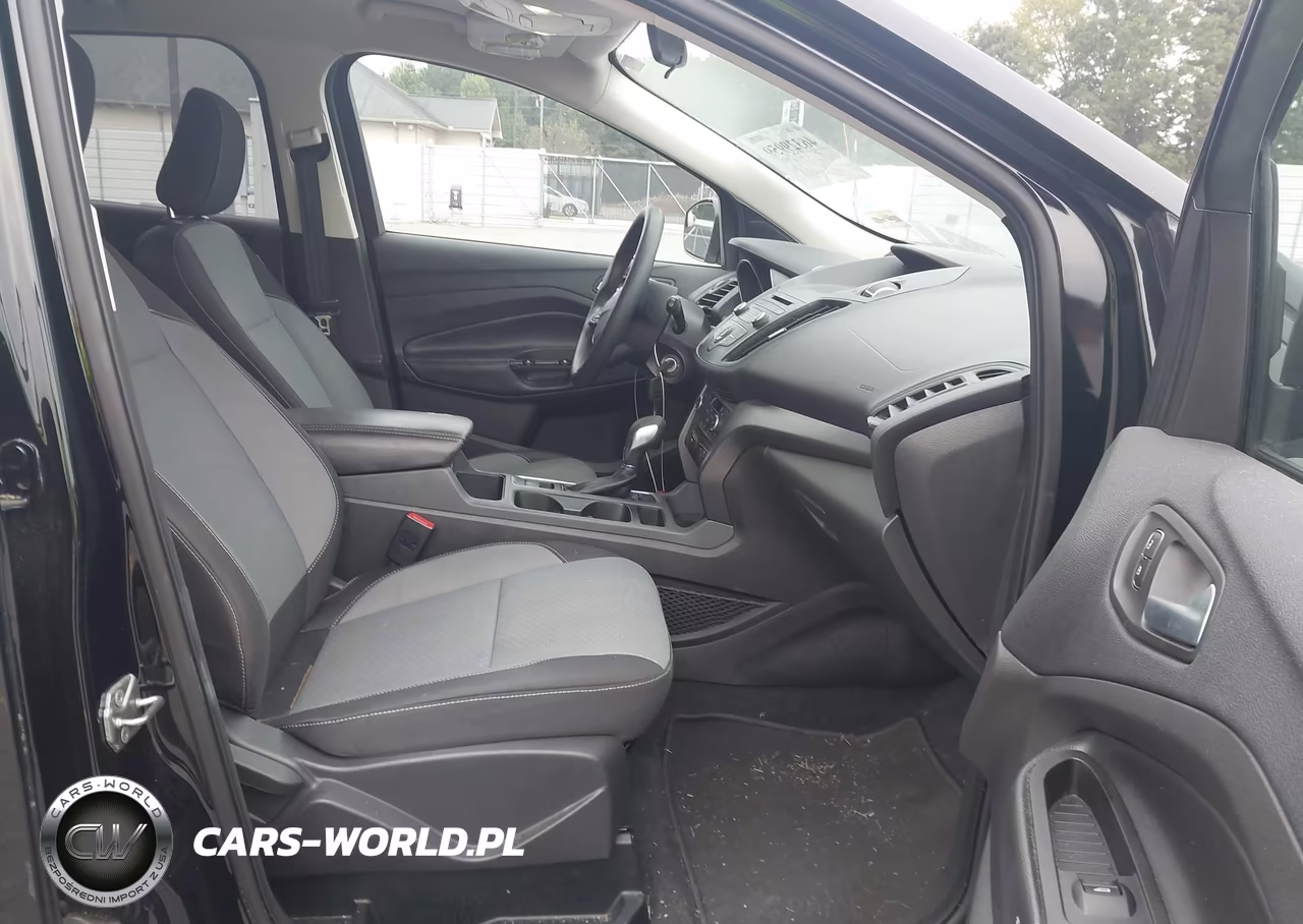 2018 Ford Escape Se VIN:1FMCU9GD8JUA29251 - 5