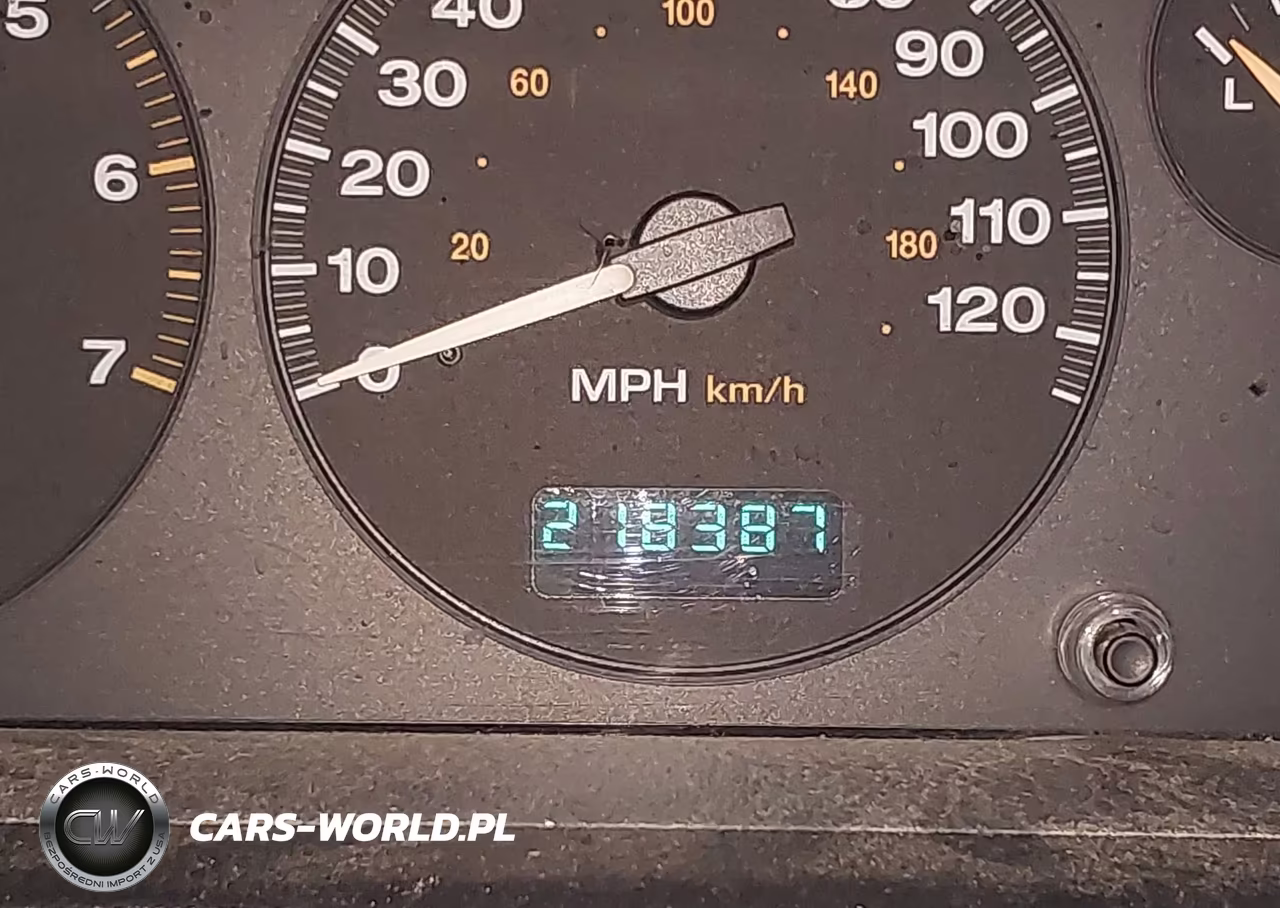 2004 Jeep Grand Cherokee Laredo VIN:1J4GW48S04C377517 - 15
