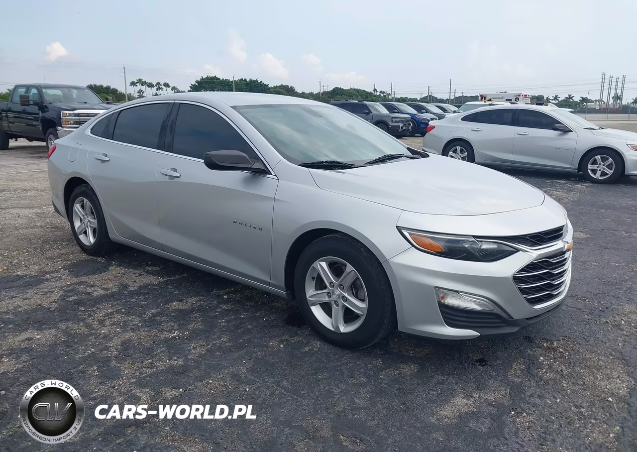 2020 Chevrolet Malibu Fwd 1Fl – zdjęcie 1 z 18