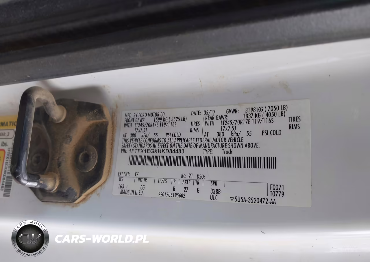 2017 Ford F-150 Xl VIN:1FTFX1EGXHKD84483 - 9
