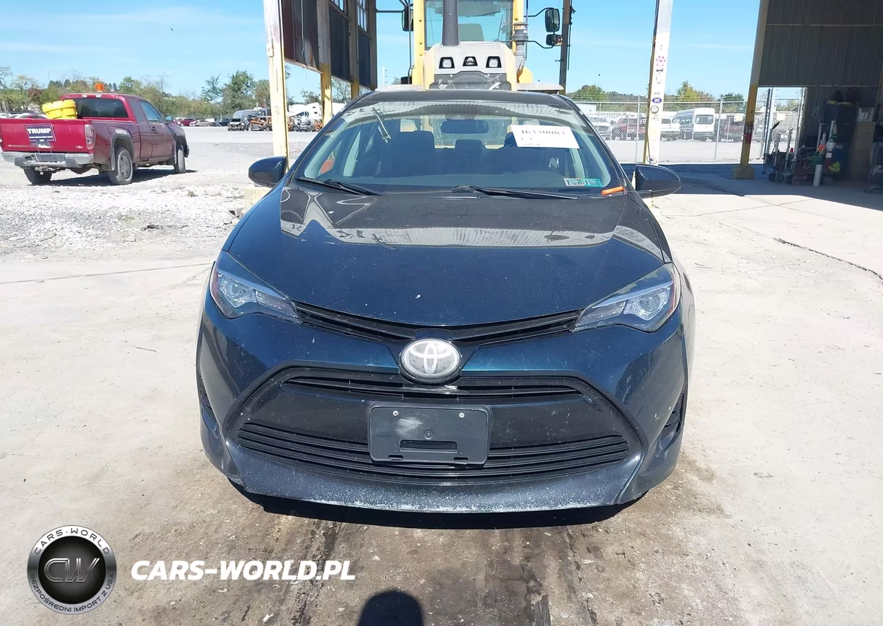 2017 Toyota Corolla Le VIN:2T1BURHE6HC853800 - 12