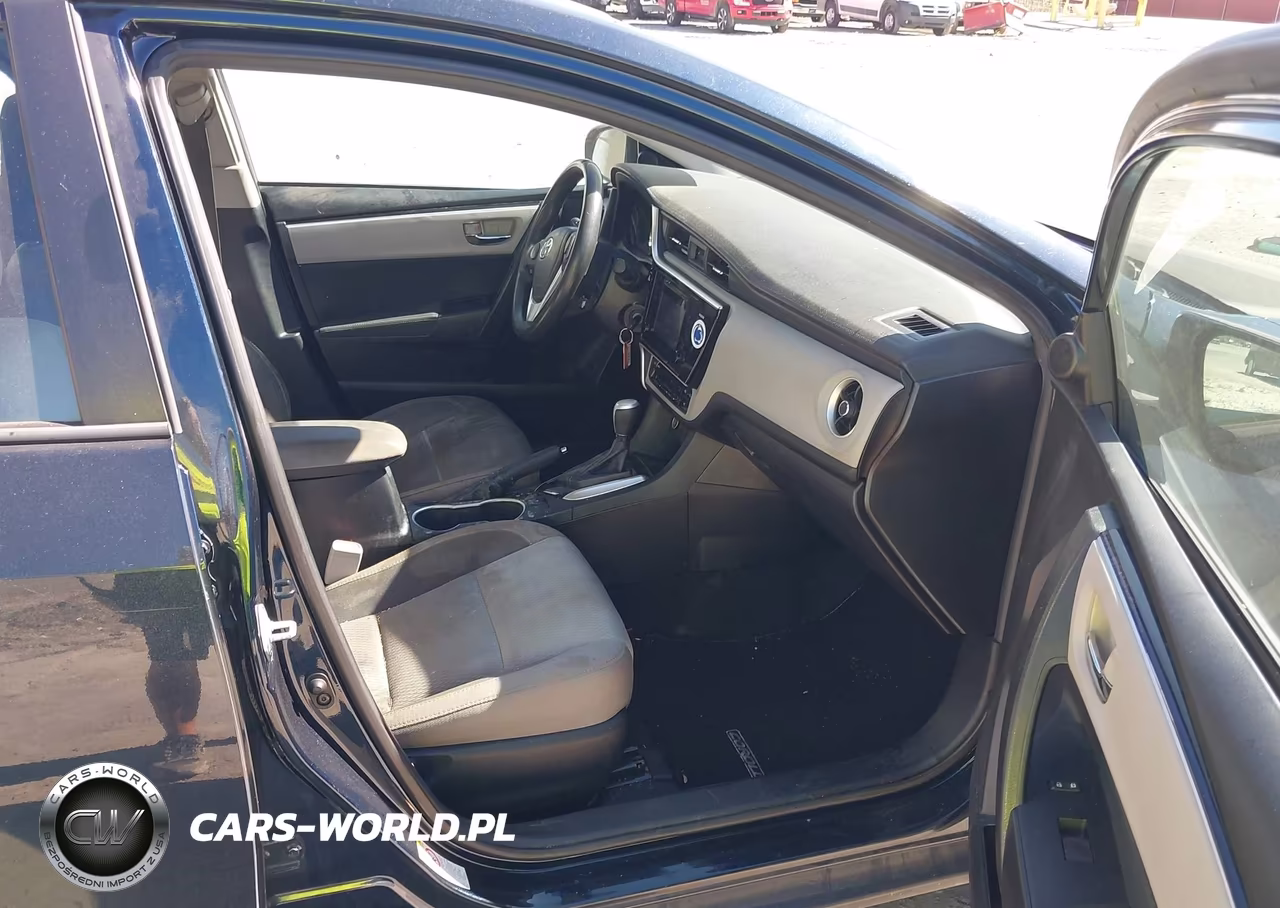 2017 Toyota Corolla Le VIN:2T1BURHE6HC853800 - 5