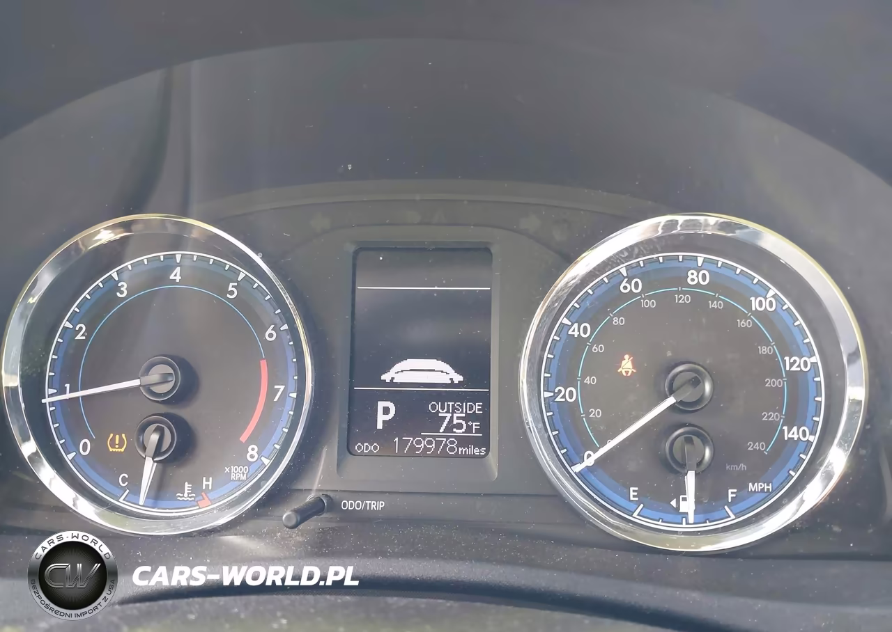 2017 Toyota Corolla Le VIN:2T1BURHE6HC853800 - 7