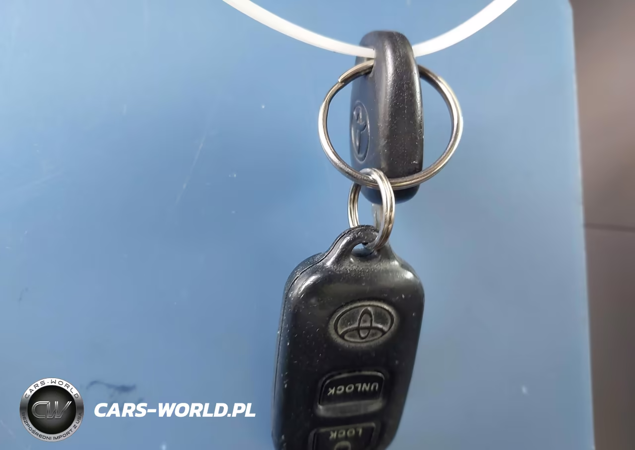 2007 Toyota Corolla Le VIN:1NXBR32E57Z777409 - 11