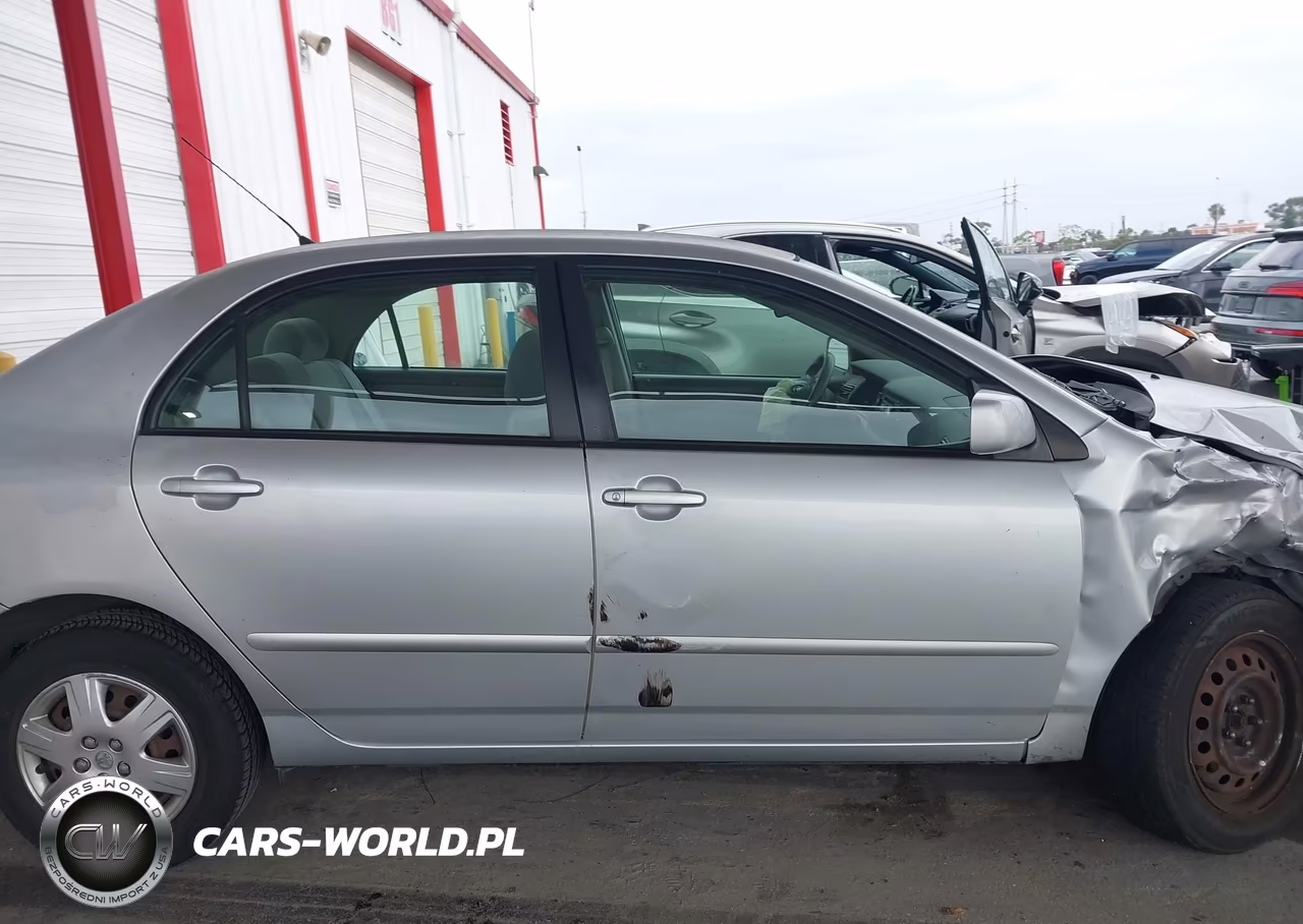 2007 Toyota Corolla Le VIN:1NXBR32E57Z777409 - 13