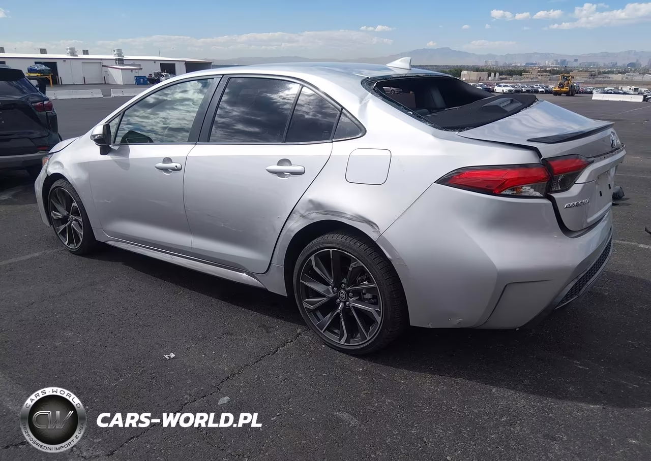 2020 Toyota Corolla Xse VIN:JTDT4RCE1LJ008068 - 3