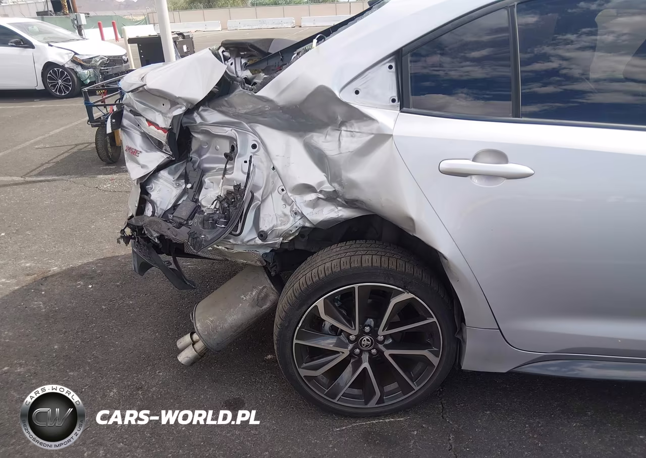 2020 Toyota Corolla Xse VIN:JTDT4RCE1LJ008068 - 6