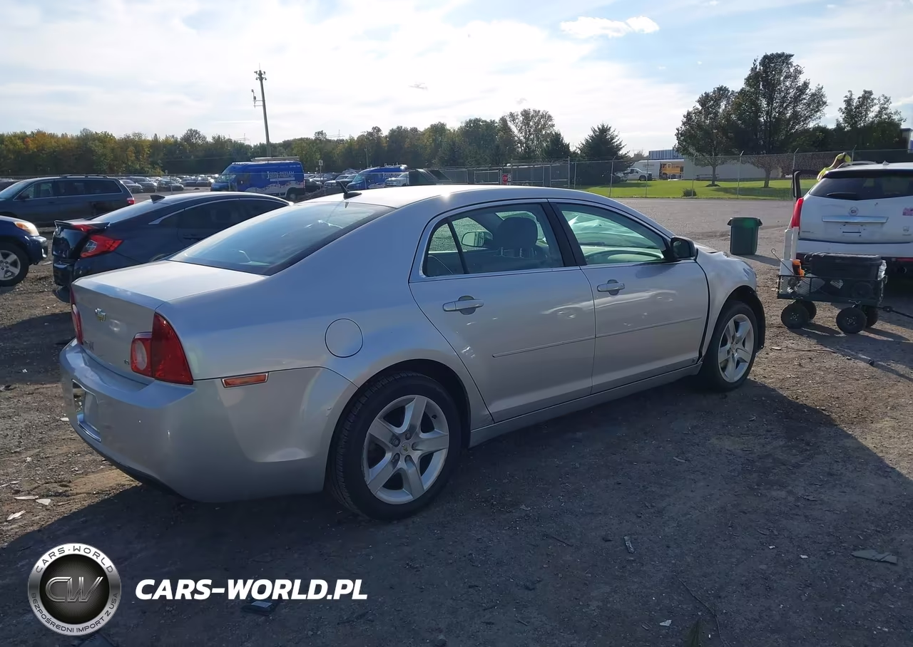 2009 Chevrolet Malibu Ls VIN:1G1ZG57B094272988 - 4