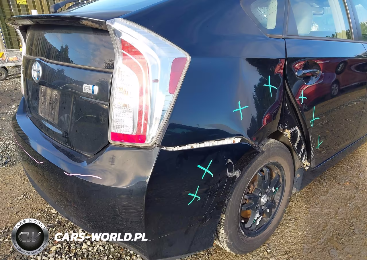 2013 Toyota Prius Four VIN:JTDKN3DU6D5575723 - 6