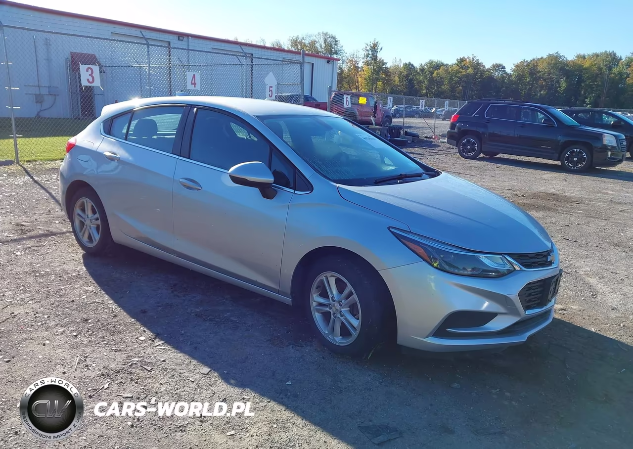 2017 Chevrolet Cruze Lt Auto – zdjęcie 1 z 16
