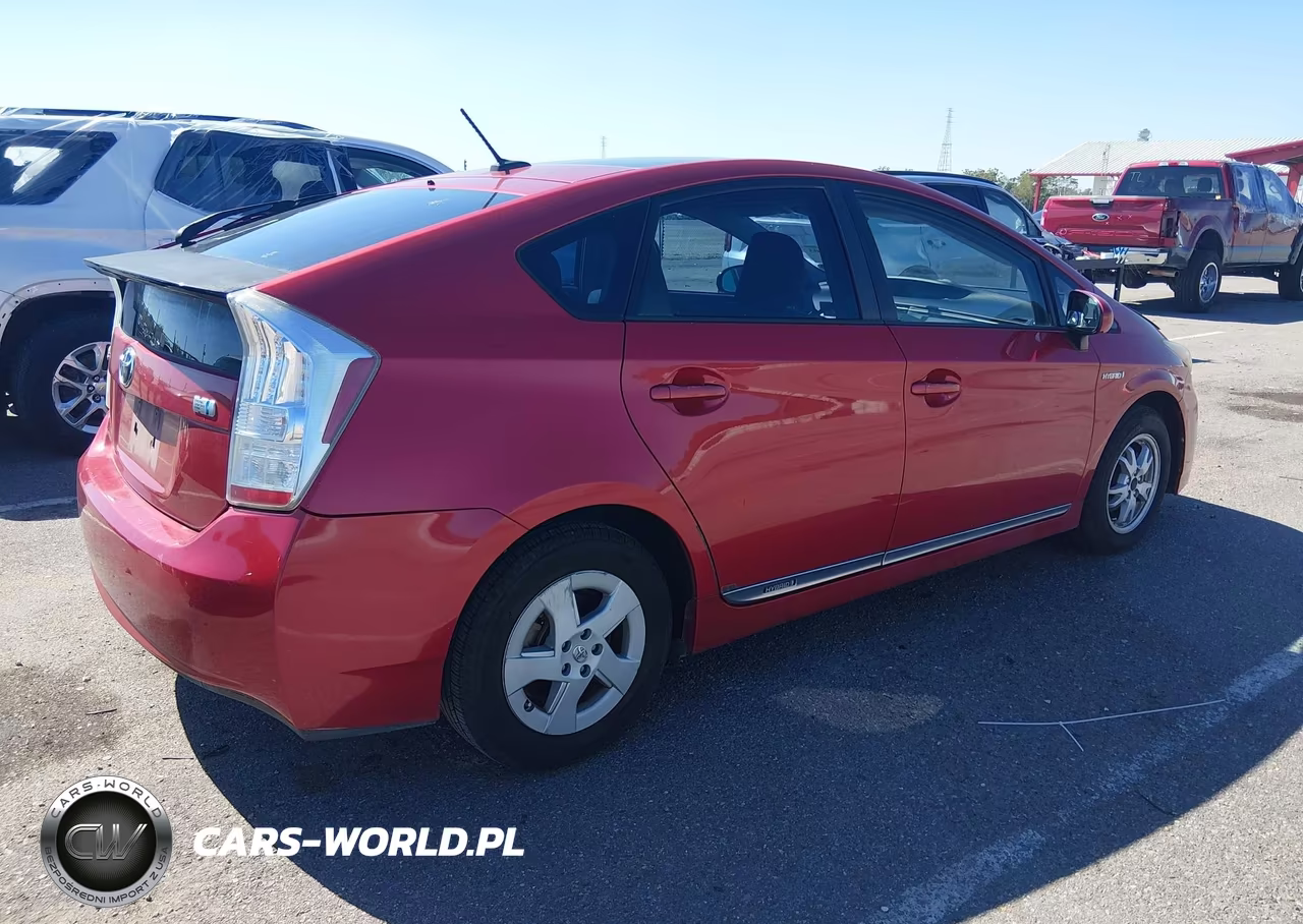 2010 Toyota Prius Iii VIN:JTDKN3DUXA0211572 - 4