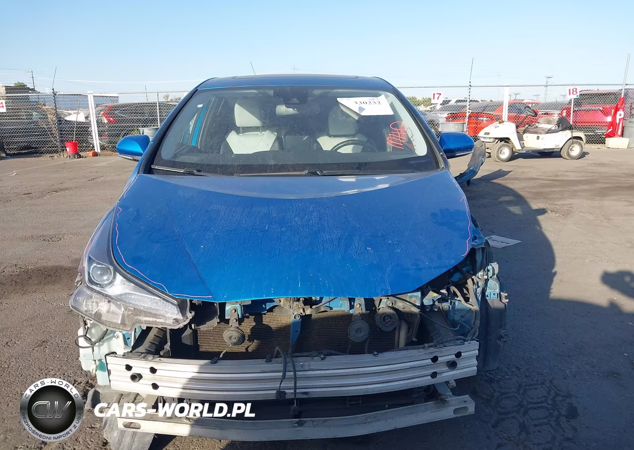 2021 Toyota Prius Xle VIN:JTDKAMFU2M3136643 - 12