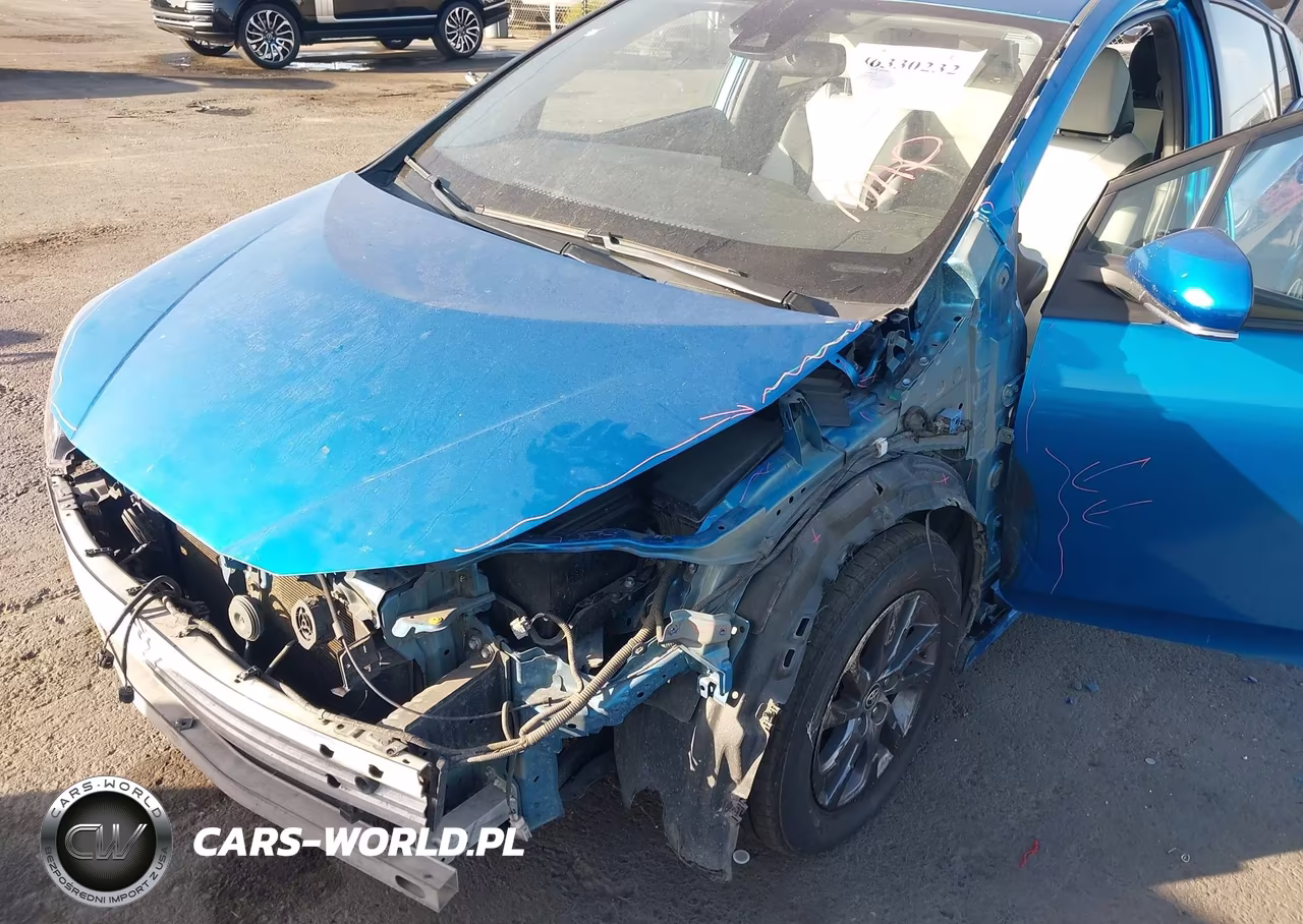 2021 Toyota Prius Xle VIN:JTDKAMFU2M3136643 - 6
