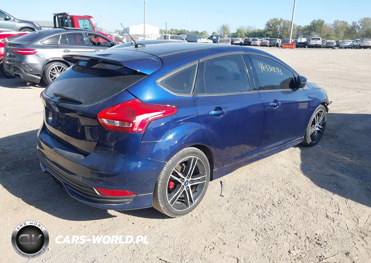 2016 Ford Focus St VIN:1FADP3L92GL401198 - 4