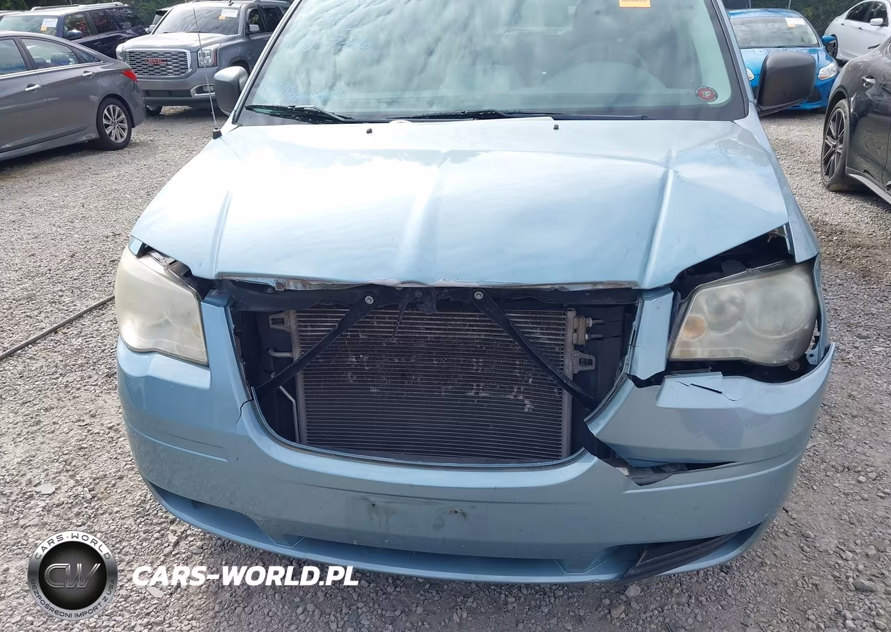 2009 Chrysler Town & Country Lx VIN:2A8HR44EX9R502189 - 6