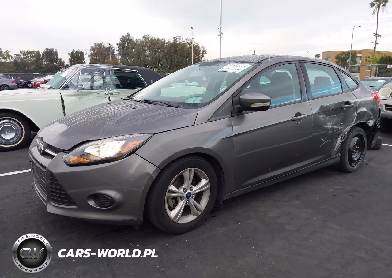 2014 Ford Focus Se VIN:1FADP3F23EL414103 - 2