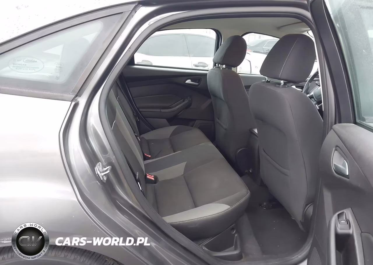 2014 Ford Focus Se VIN:1FADP3F23EL414103 - 8