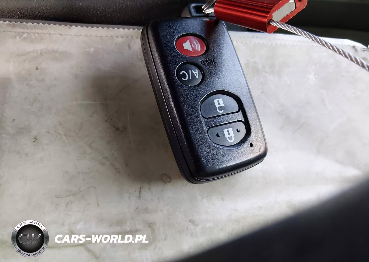 2012 Toyota Prius Three VIN:JTDKN3DU9C1571624 - 11