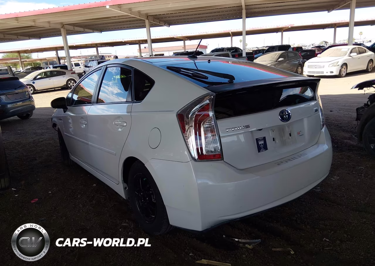 2012 Toyota Prius Three VIN:JTDKN3DU9C1571624 - 3