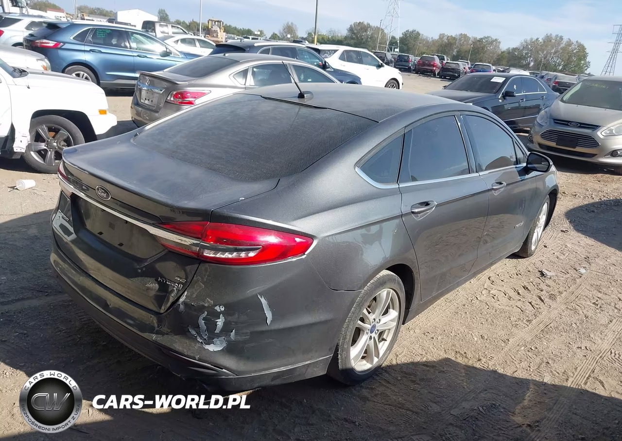 2018 Ford Fusion Hybrid Se VIN:3FA6P0LU7JR172229 - 4