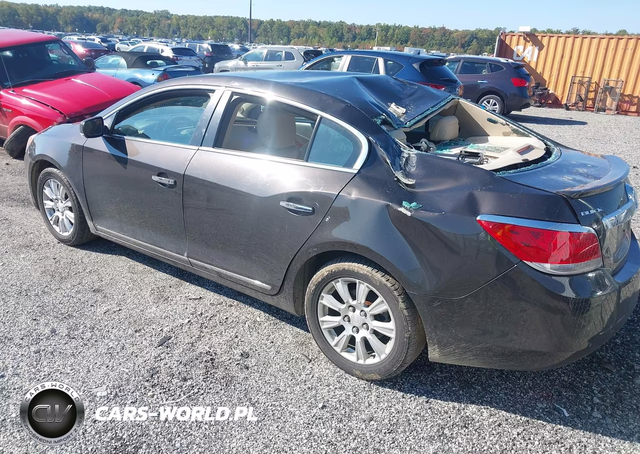 2013 Buick Lacrosse Leather Group VIN:1G4GC5ER6DF213866 - 3