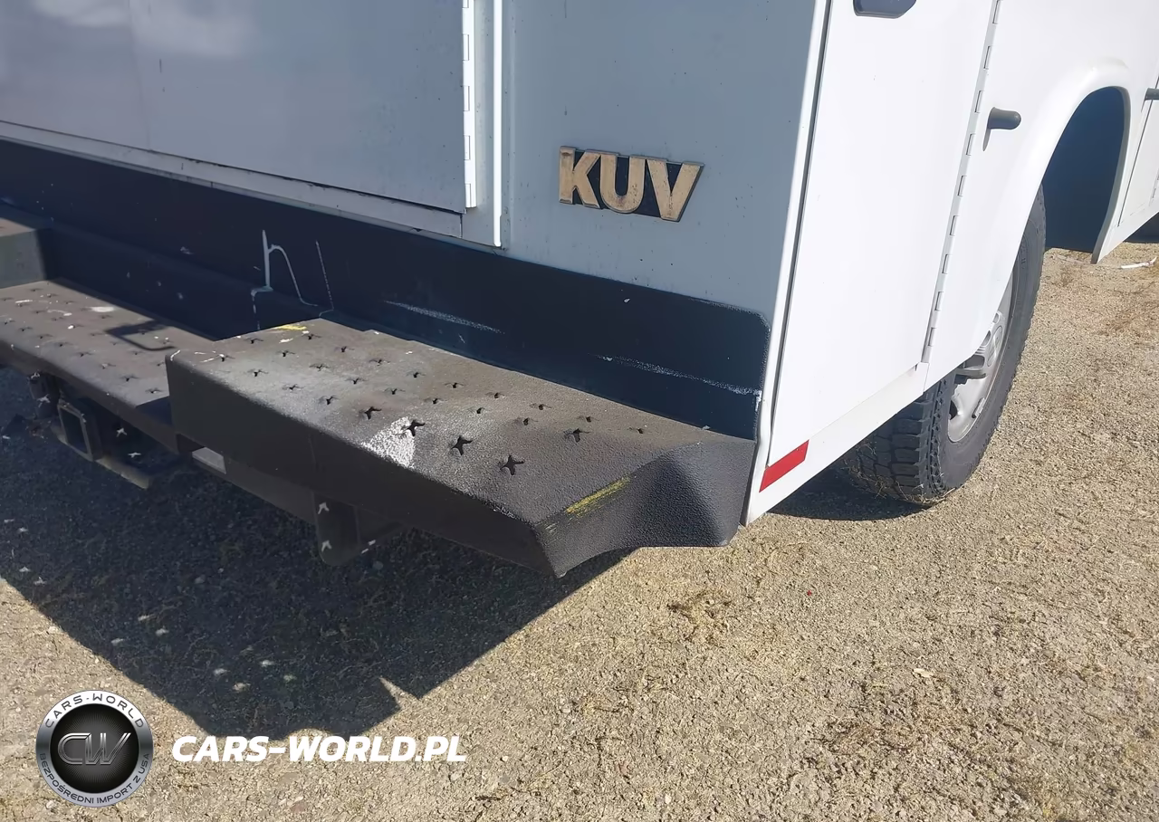 2022 Chevrolet Express Cutaway Work Van VIN:1GB0GRF72N1281440 - 11
