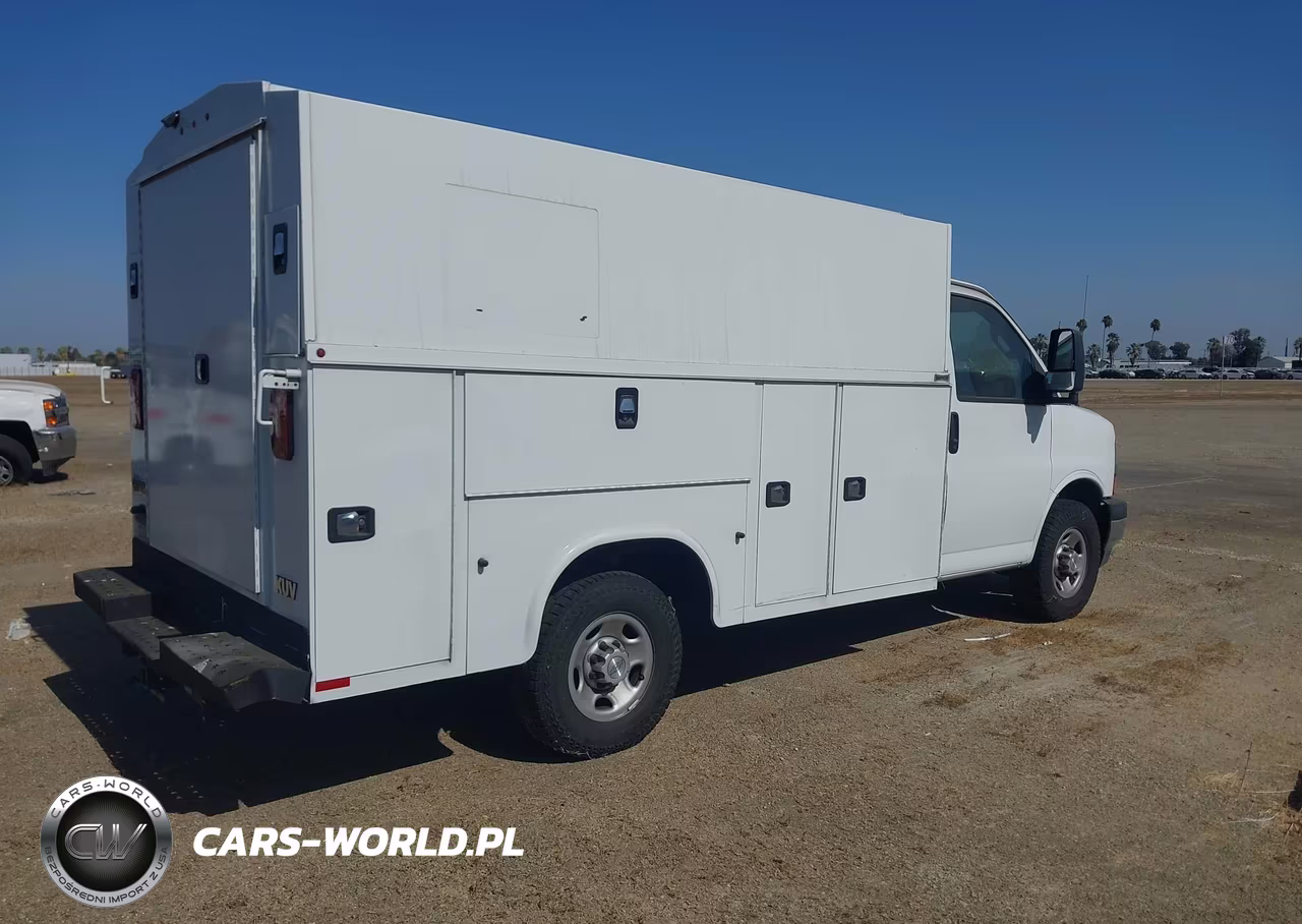 2022 Chevrolet Express Cutaway Work Van VIN:1GB0GRF72N1281440 - 4