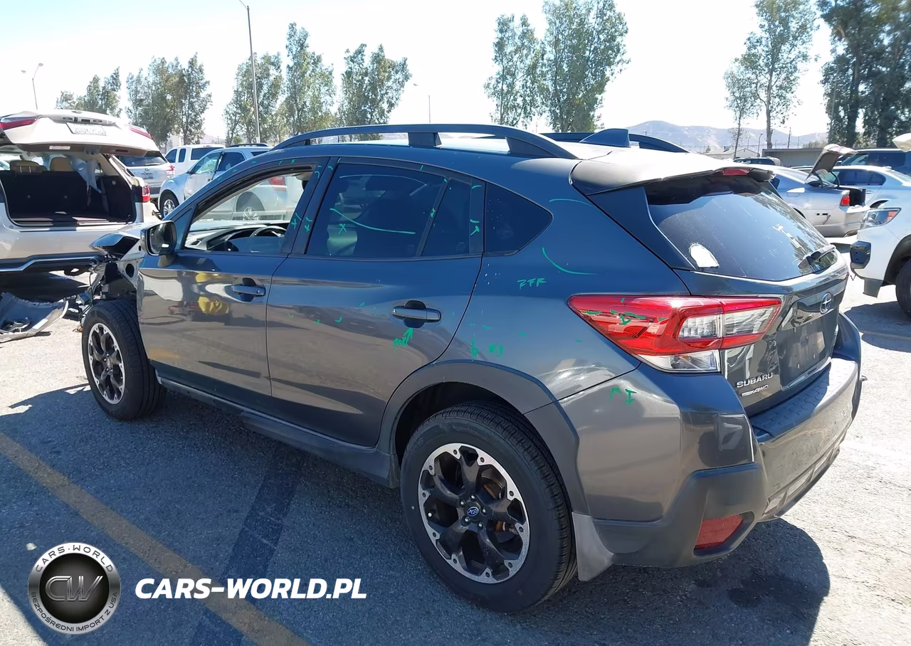 2021 Subaru Crosstrek Premium VIN:JF2GTAPC8MH213136 - 3