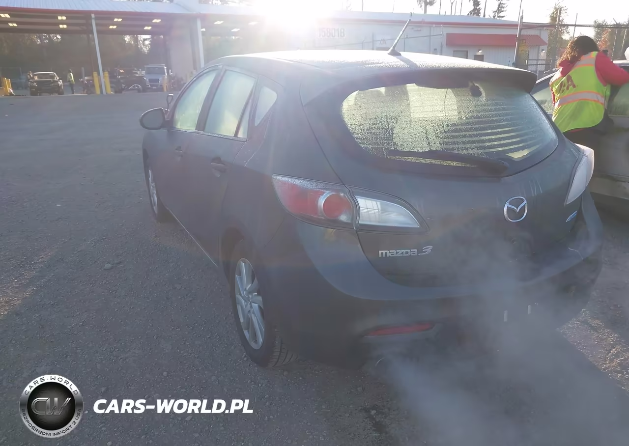 2012 Mazda Mazda3 I Touring VIN:JM1BL1L74C1665979 - 3