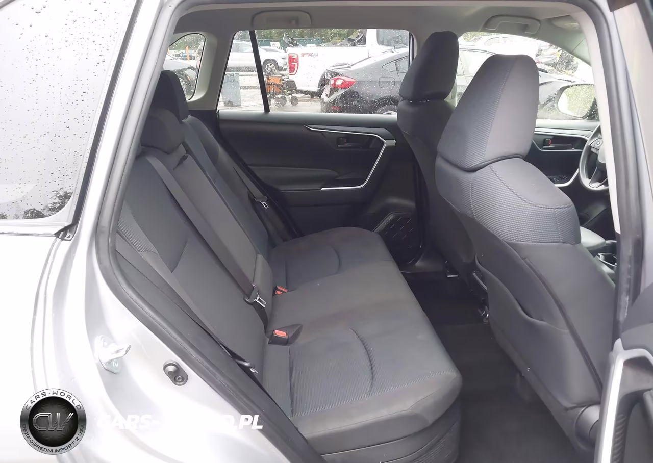 2020 Toyota Rav4 Hybrid Le VIN:JTMMWRFV6LD069442 - 8