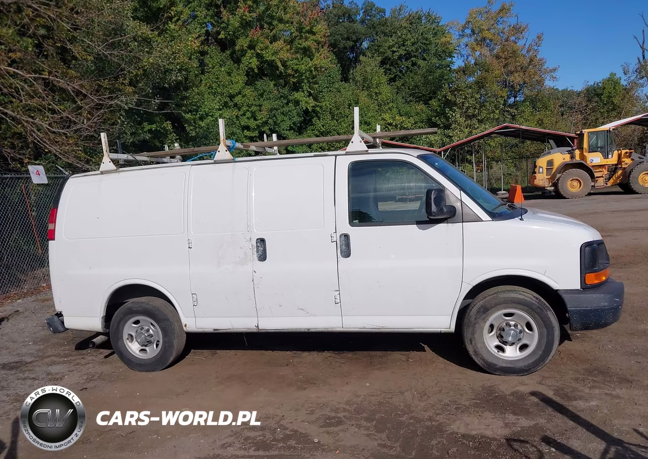 2016 Chevrolet Express 2500 Work Van VIN:1GCWGAFF4G1135574 - 13