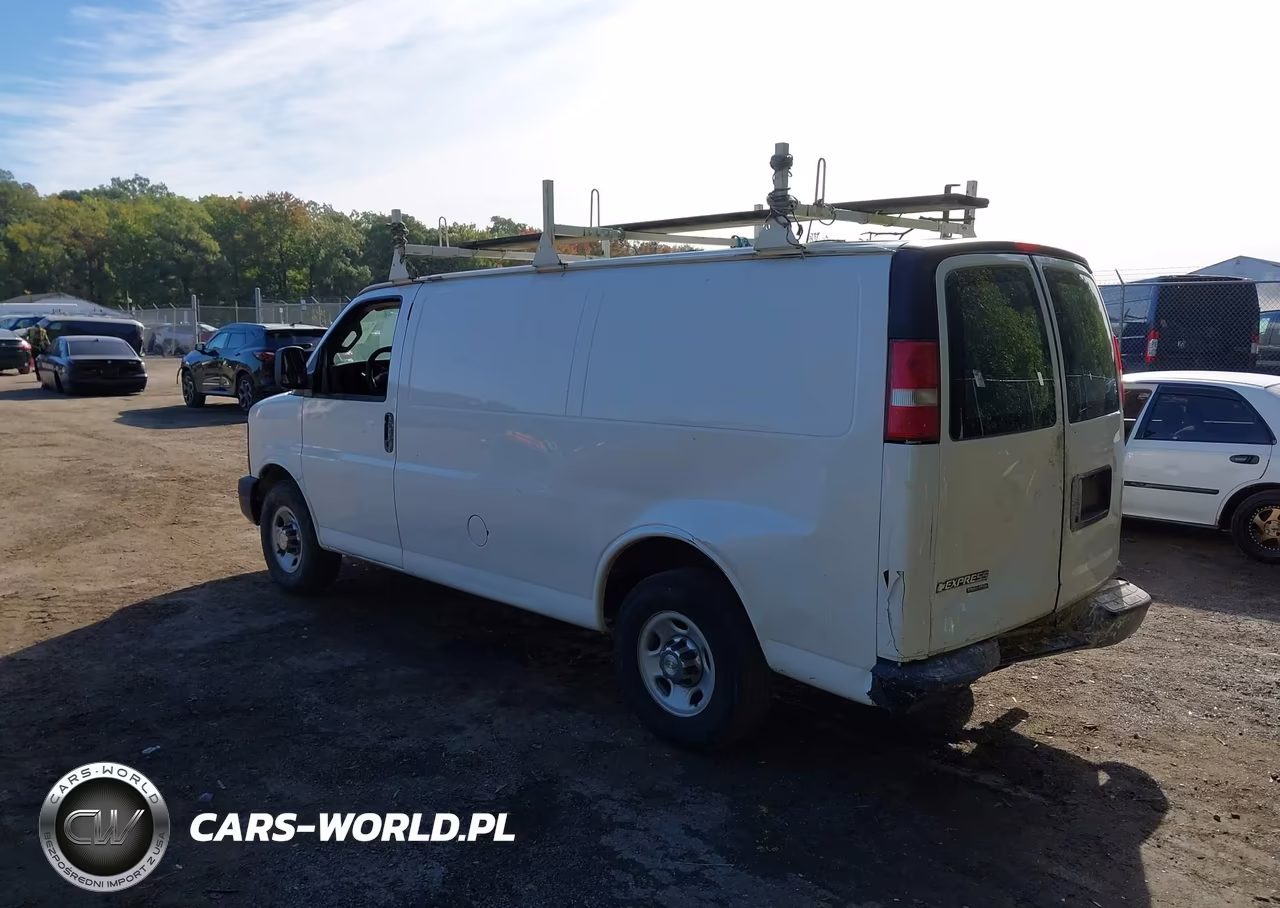 2016 Chevrolet Express 2500 Work Van VIN:1GCWGAFF4G1135574 - 3