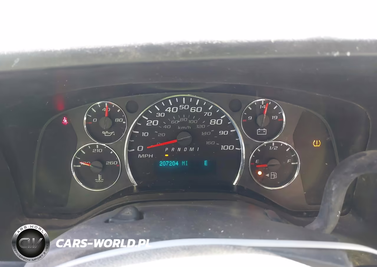 2016 Chevrolet Express 2500 Work Van VIN:1GCWGAFF4G1135574 - 7