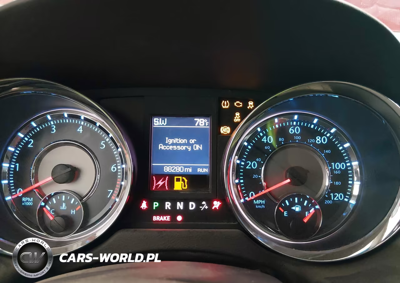 2011 Chrysler Town & Country Touring-L VIN:2A4RR8DG7BR616994 - 7