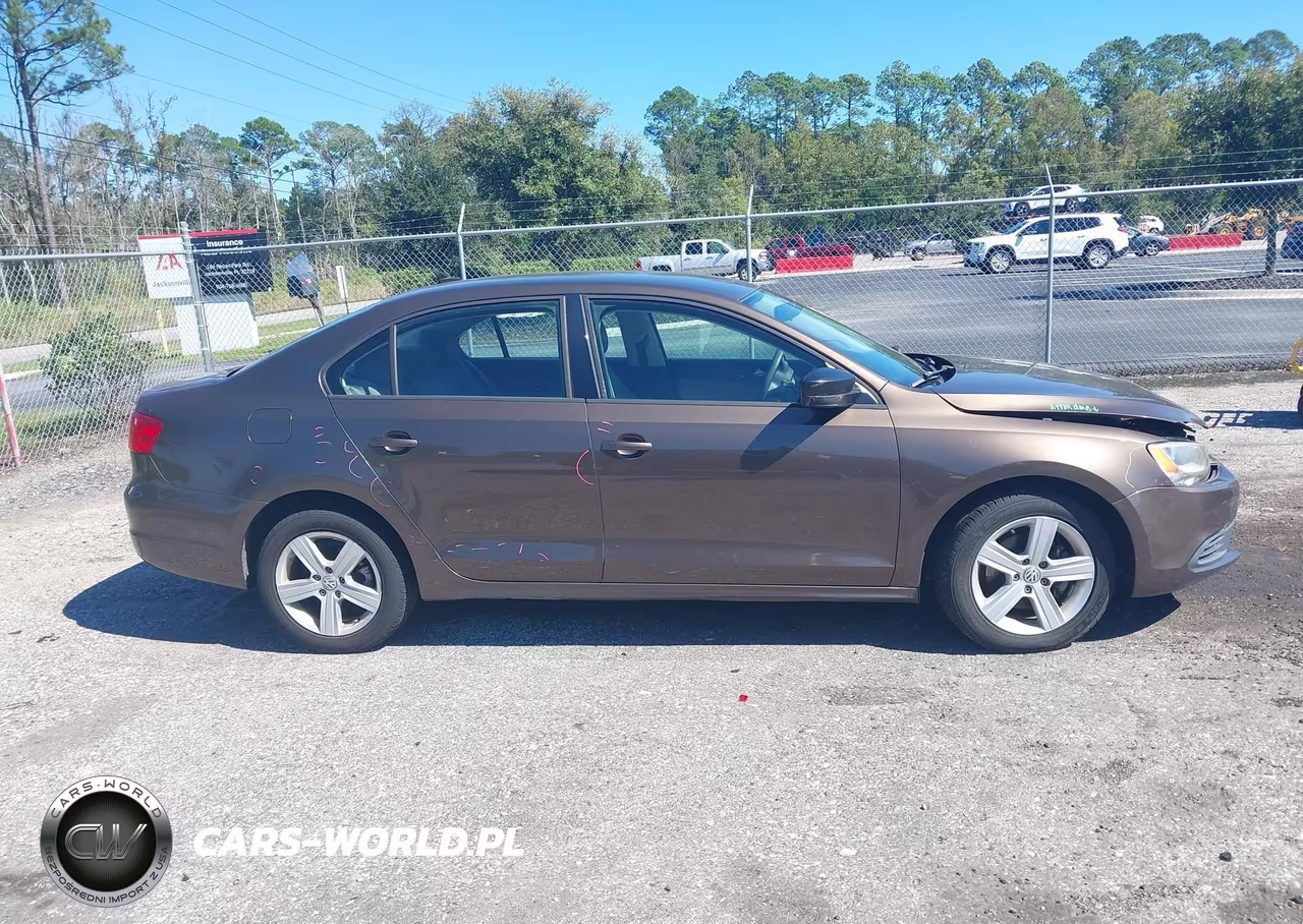 2014 Volkswagen Jetta 2.0L Tdi Value Edition VIN:3VWLL7AJ7EM284250 - 13