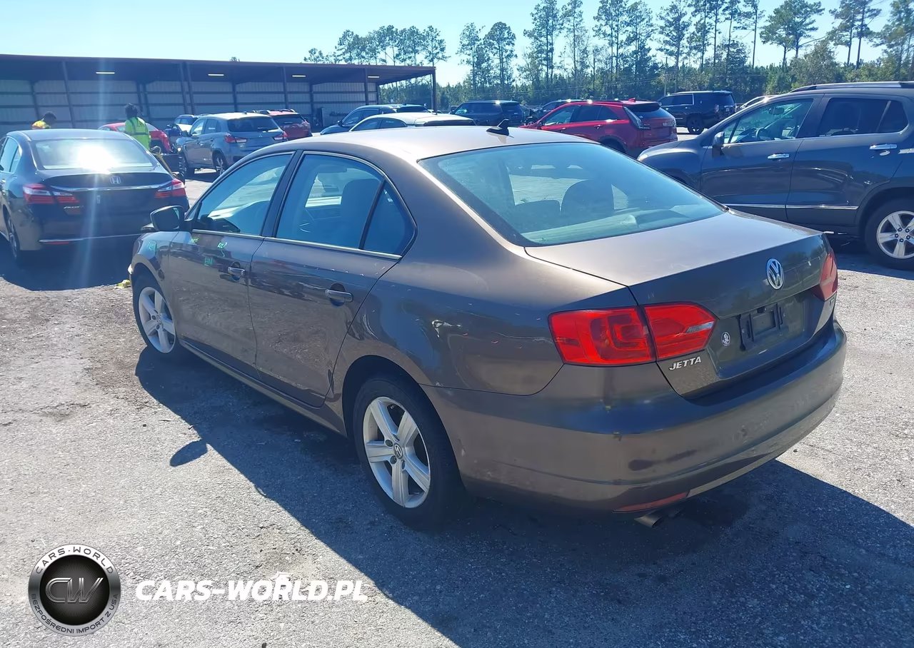 2014 Volkswagen Jetta 2.0L Tdi Value Edition VIN:3VWLL7AJ7EM284250 - 3