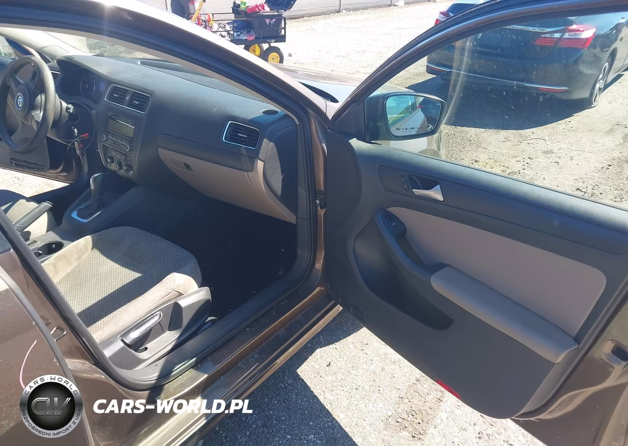 2014 Volkswagen Jetta 2.0L Tdi Value Edition VIN:3VWLL7AJ7EM284250 - 5